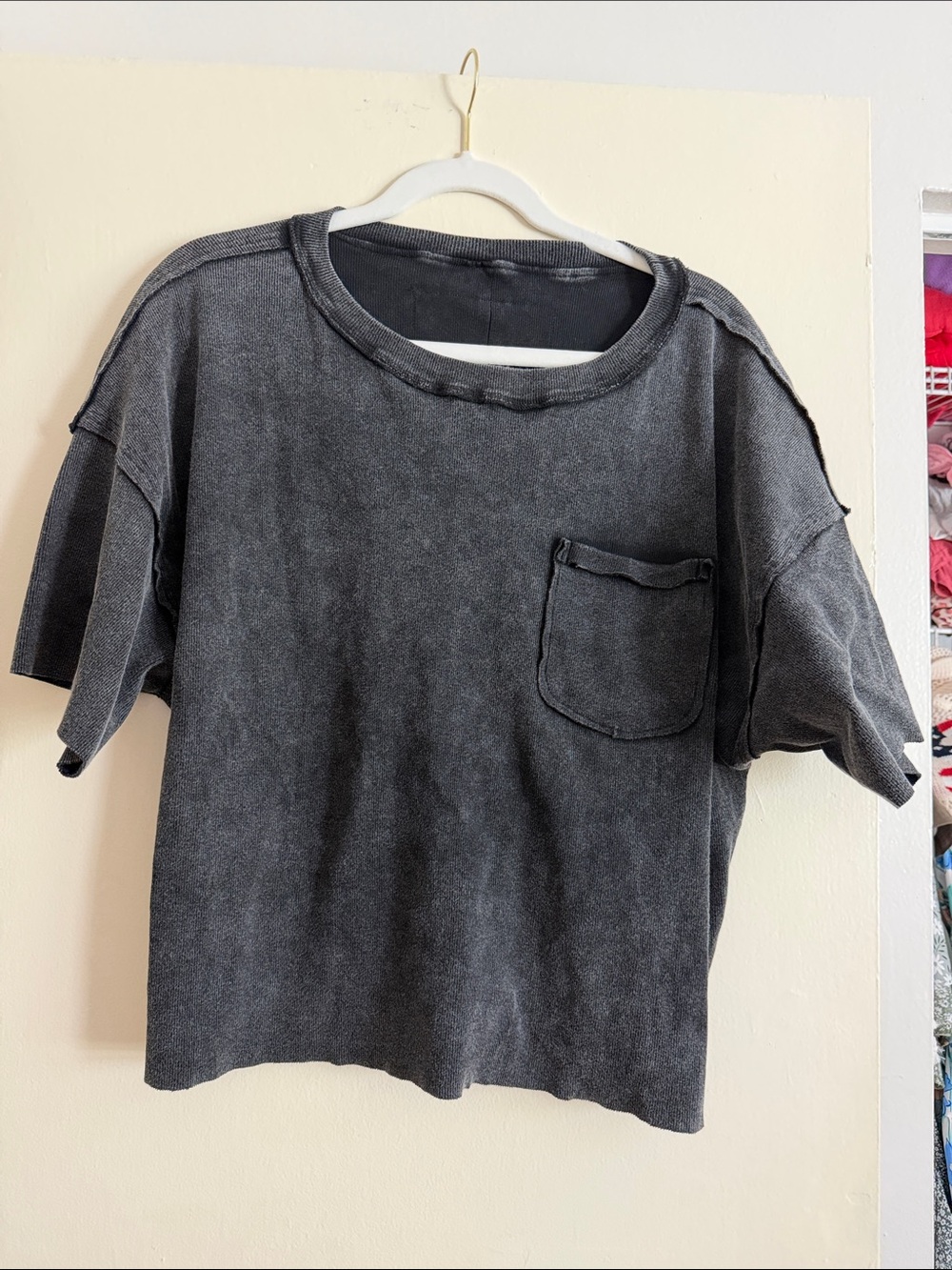 SHEIN Washed Charcoal Short Sleeve Pocket Tee
